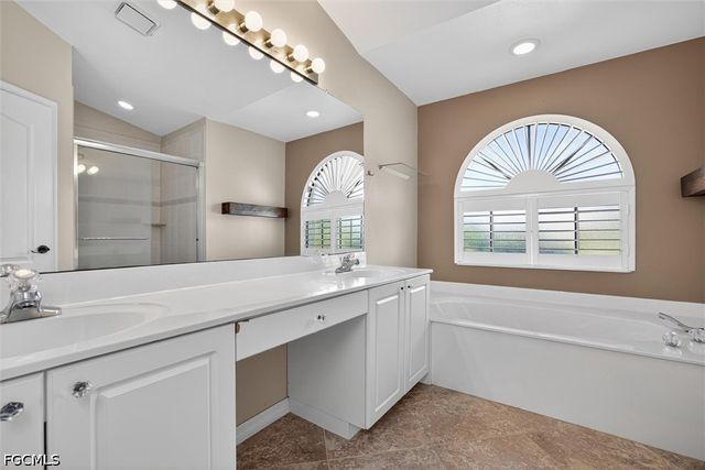 12661 Strathmore LOOP, Fort Myers, FL 33912