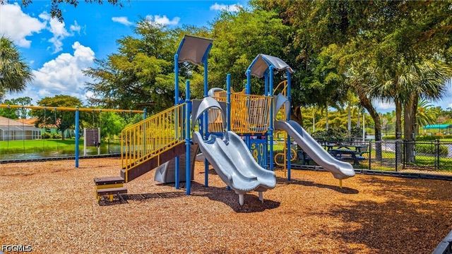 12661 Strathmore LOOP, Fort Myers, FL 33912
