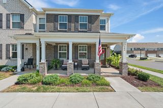 304 Lydia Dr, Murfreesboro, TN 37128