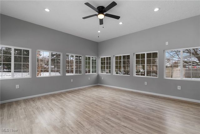 1821 Myersville Road, Akron, OH 44312