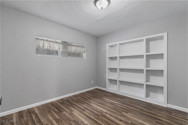 1821 Myersville Road, Akron, OH 44312