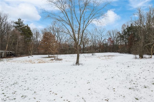 1821 Myersville Road, Akron, OH 44312