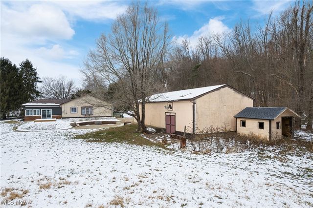 1821 Myersville Road, Akron, OH 44312