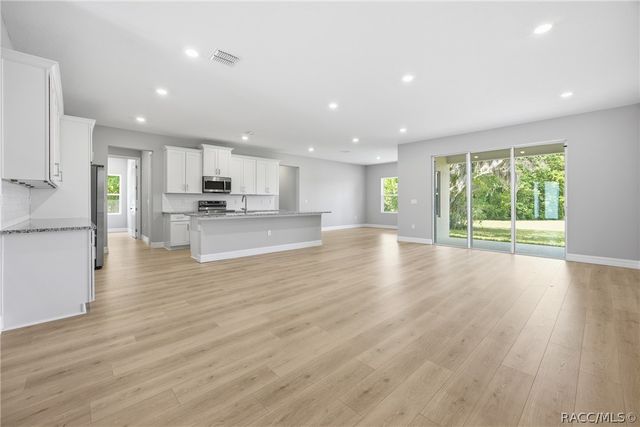 464 N Cherry Pop Drive, Inverness, FL 34453