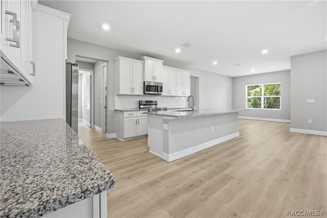 464 N Cherry Pop Drive, Inverness, FL 34453