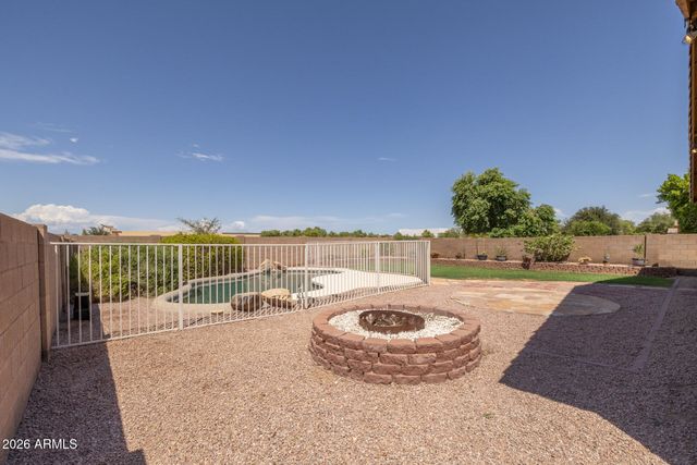 3096 E KINGBIRD Place, Chandler, AZ 85286