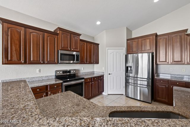 3096 E KINGBIRD Place, Chandler, AZ 85286
