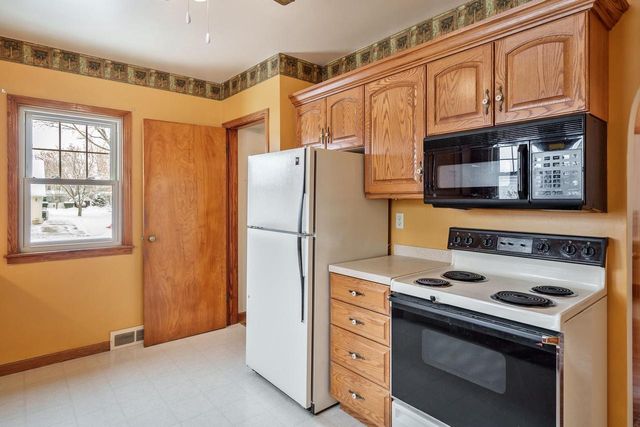 610 S Main Street, Jefferson, WI 53549