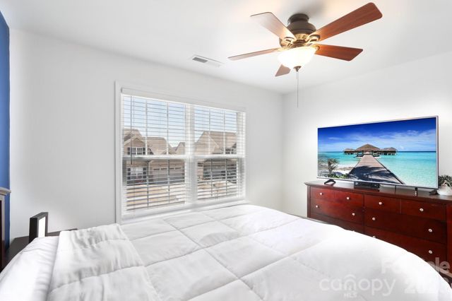 13102 Petrel Place, Charlotte, NC 28278