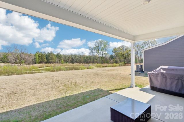 13102 Petrel Place, Charlotte, NC 28278