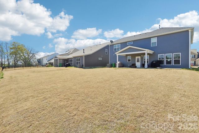 13102 Petrel Place, Charlotte, NC 28278