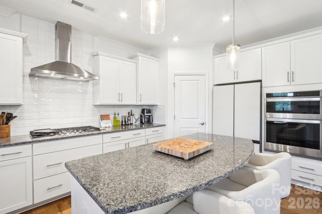 13102 Petrel Place, Charlotte, NC 28278