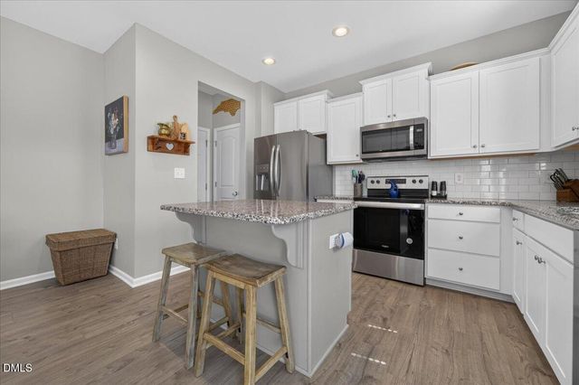 26 Greenhouse Street, Zebulon, NC 27597