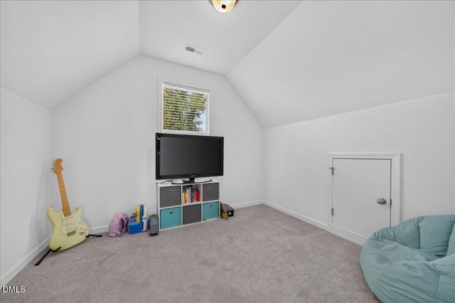 26 Greenhouse Street, Zebulon, NC 27597