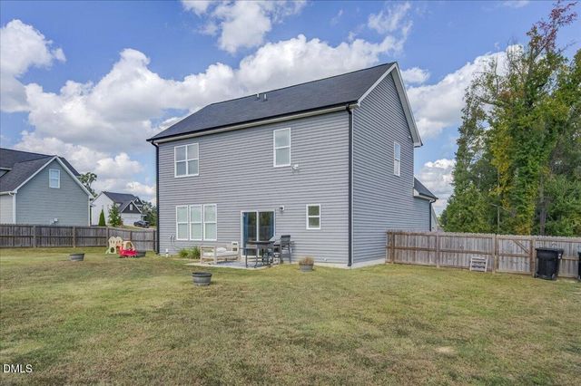 26 Greenhouse Street, Zebulon, NC 27597