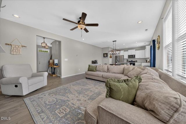 26 Greenhouse Street, Zebulon, NC 27597