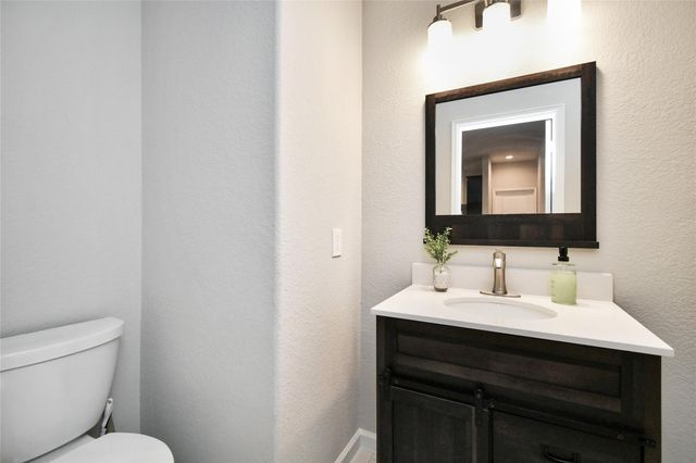 29622 Breakwater Dr, Katy, TX 77494