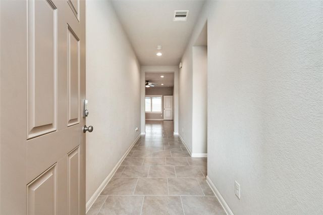 29622 Breakwater Dr, Katy, TX 77494