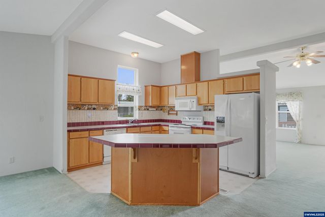 2622 NW Satinwood St, Corvallis, OR 97330