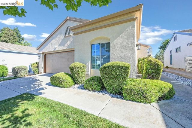 1585 Summerland Way, Brentwood, CA 94513