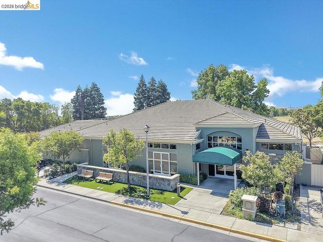 1585 Summerland Way, Brentwood, CA 94513
