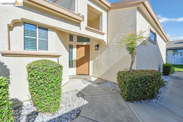 1585 Summerland Way, Brentwood, CA 94513