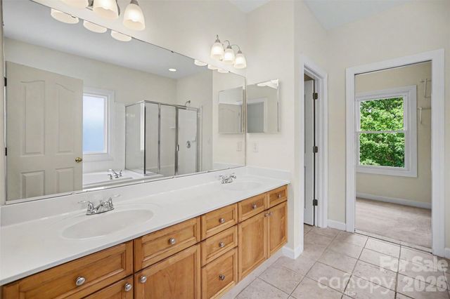 11511 Innes Court, Charlotte, NC 28277