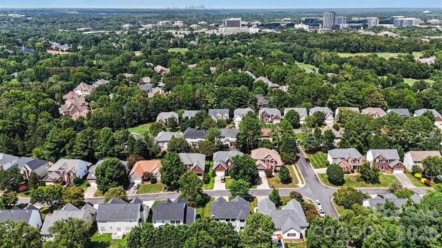 11511 Innes Court, Charlotte, NC 28277