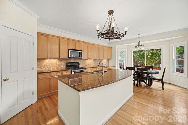 11511 Innes Court, Charlotte, NC 28277