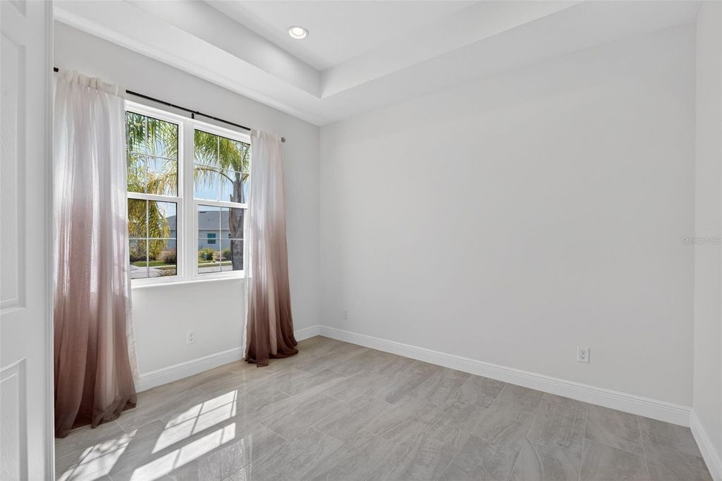 Image 30 of property listing at 12739 RAINWASHED LOOP, Parrish, FL 34219