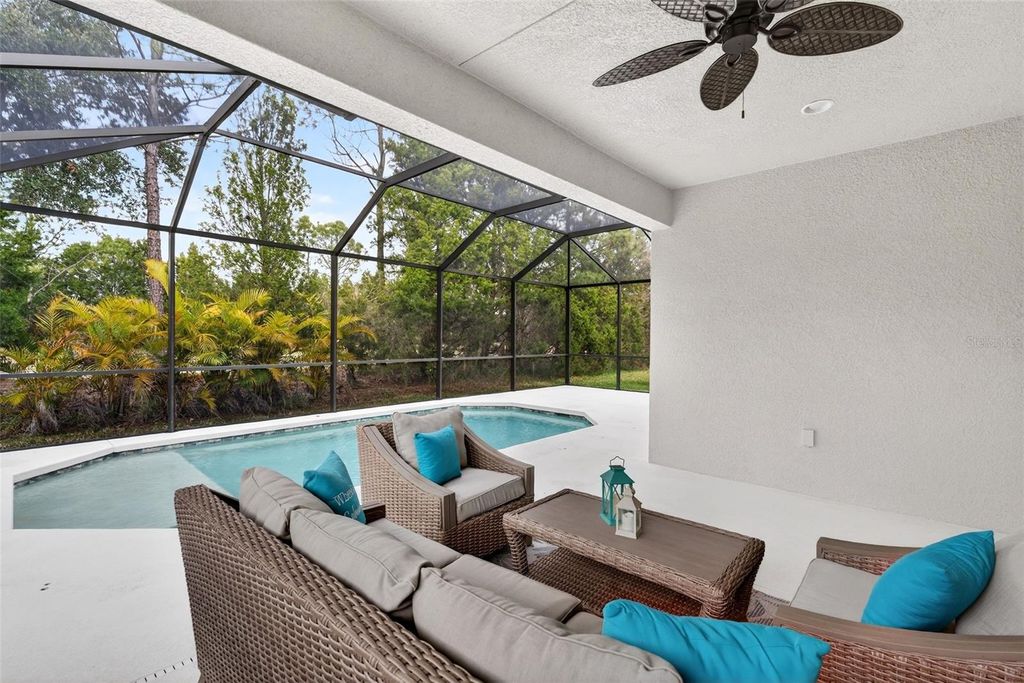 Image 38 of property listing at 12739 RAINWASHED LOOP, Parrish, FL 34219