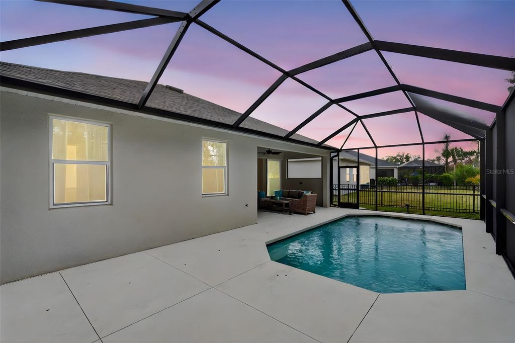 Image 42 of property listing at 12739 RAINWASHED LOOP, Parrish, FL 34219