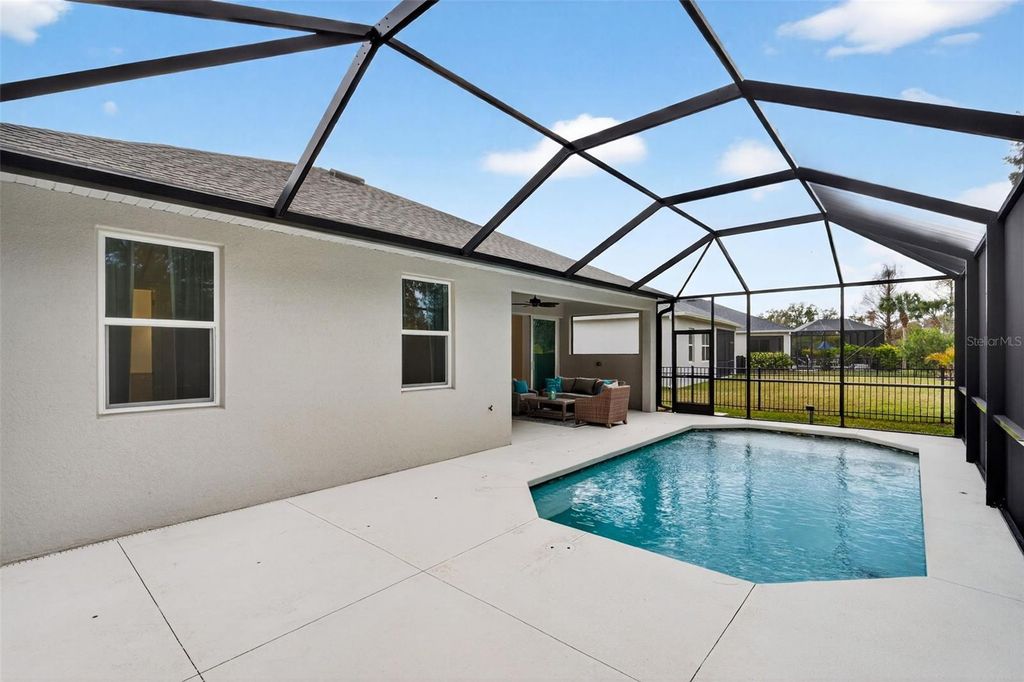 Image 43 of property listing at 12739 RAINWASHED LOOP, Parrish, FL 34219