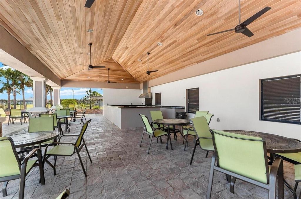 Image 53 of property listing at 12739 RAINWASHED LOOP, Parrish, FL 34219