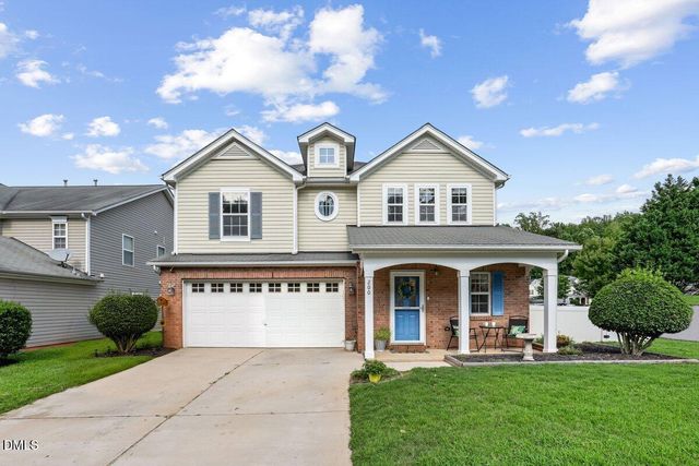 200 Georgetowne Drive, Clayton, NC 27520
