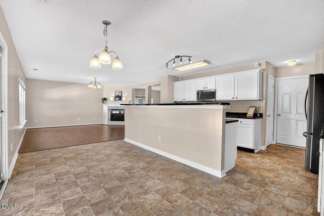 200 Georgetowne Drive, Clayton, NC 27520