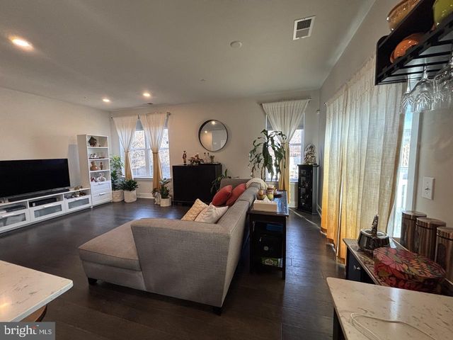 983 SKYLAR CT, Phoenixville, PA 19460