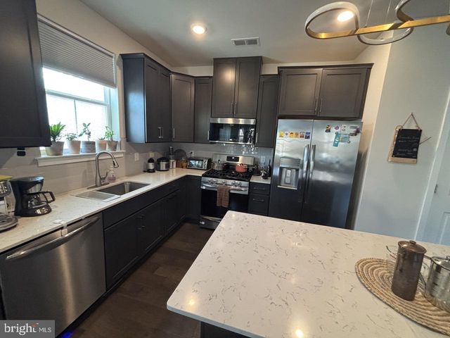 983 SKYLAR CT, Phoenixville, PA 19460