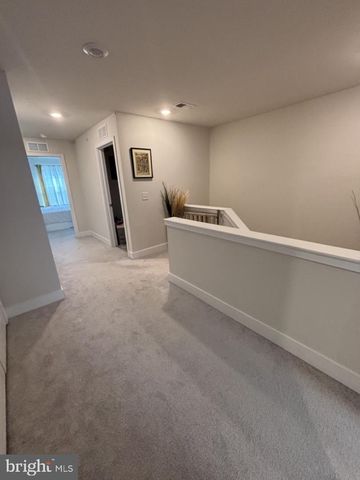 983 SKYLAR CT, Phoenixville, PA 19460