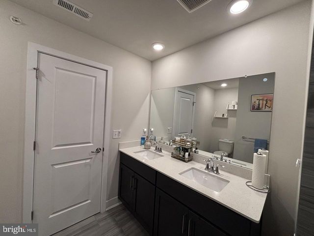 983 SKYLAR CT, Phoenixville, PA 19460