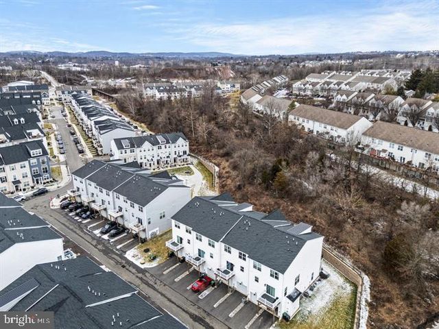 983 SKYLAR CT, Phoenixville, PA 19460