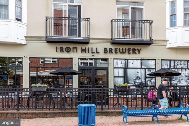 983 SKYLAR CT, Phoenixville, PA 19460