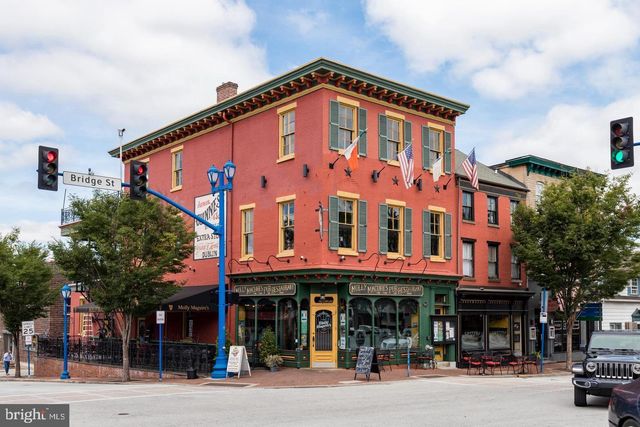 983 SKYLAR CT, Phoenixville, PA 19460