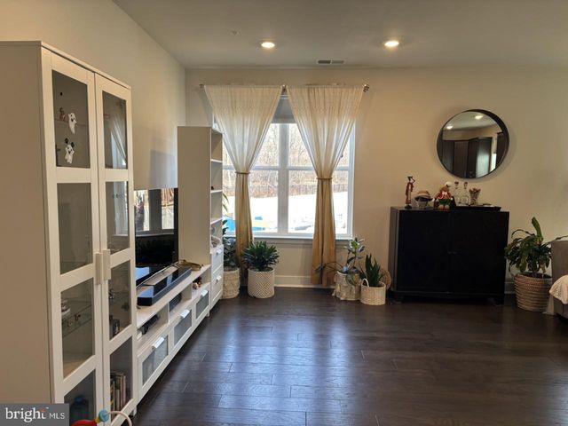 983 SKYLAR CT, Phoenixville, PA 19460