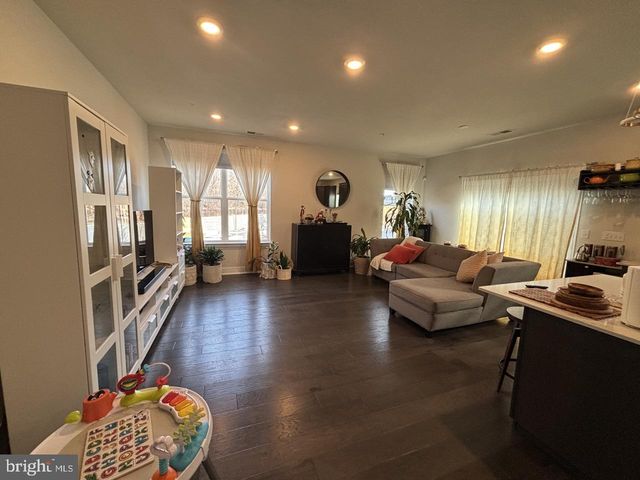 983 SKYLAR CT, Phoenixville, PA 19460