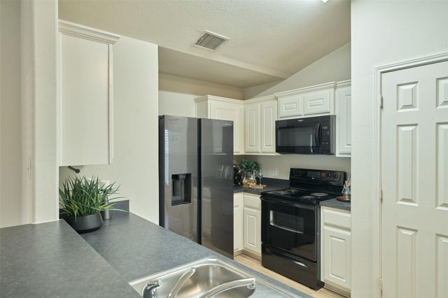 4243 Medina River Loop, Spring, TX 77386