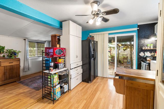 215 Peralta Ave, Sacramento, CA 95833