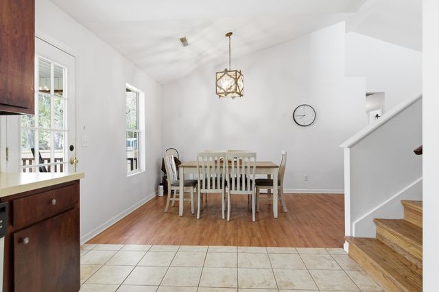 121 Apache Drive, Summerville, SC 29483