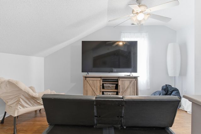 121 Apache Drive, Summerville, SC 29483