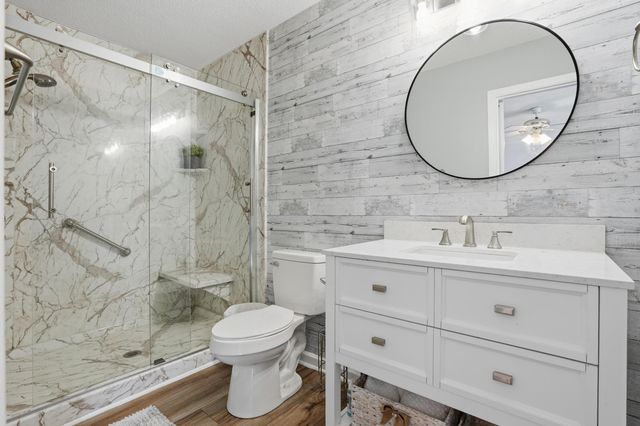 121 Apache Drive, Summerville, SC 29483